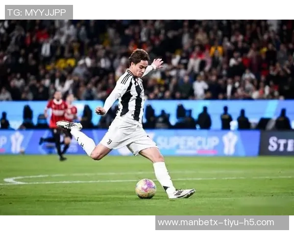 尤文图斯遭遇六场不胜危机欧冠海报展示伊尔迪兹与皇马对决